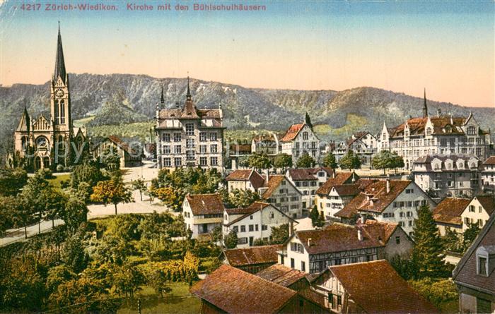 Wiedikon ZH Kirche mit den Buehlschulhaeusern