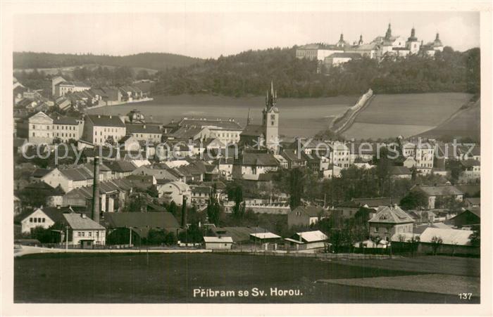 Pribram CZ Ansicht mit Kirche und Svata Hora Wallfahrtskirche