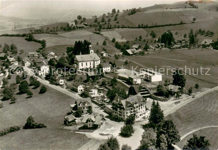 Schwarzenberg LU Ortsansicht mit Kirche