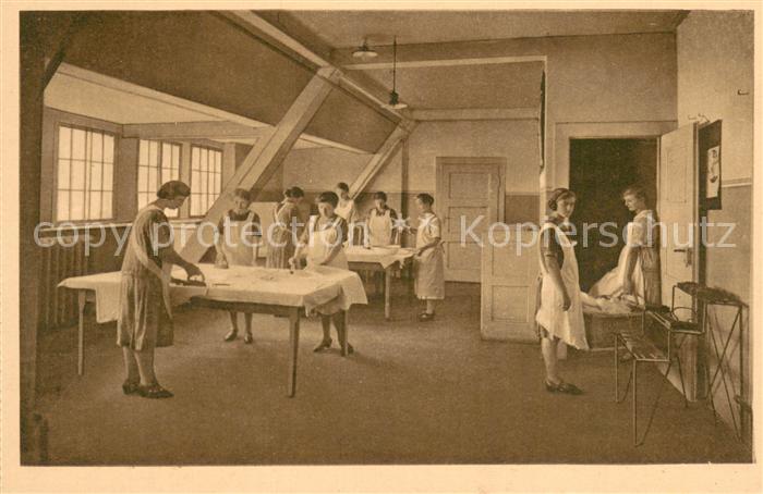 Noerdlingen Haushaltungs und Handarbeitsschule Ev Maedchenpensionat Buegelzimmer