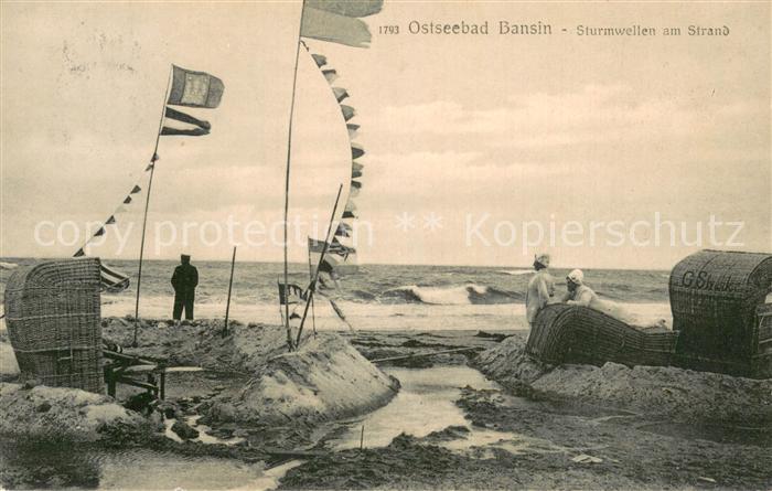 Bansin Ostseebad Sturmwellen am Strand