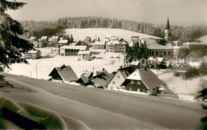 Schoenwald Schwarzwald Winterpanorama Hoehenluftkurort und Wintersportplatz