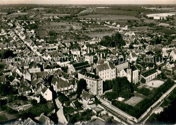 Saint-Gaultier Centre Eglise et le College vue aérienne