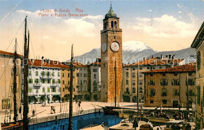 Riva  del Garda IT Porto e Piazza Benacense