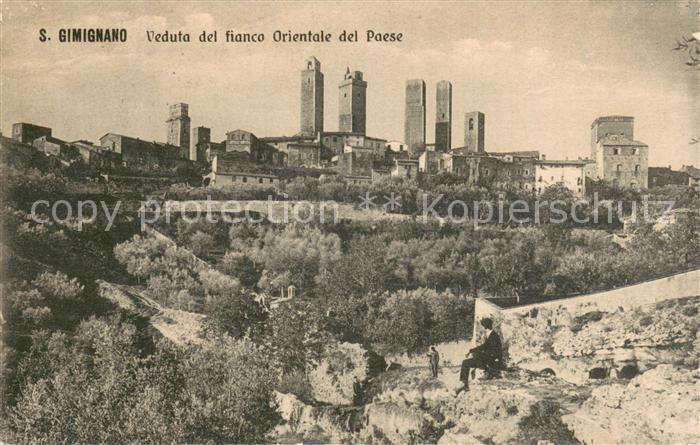 San Gimignano Toscana IT Veduta del fianco Orientale del Paese
