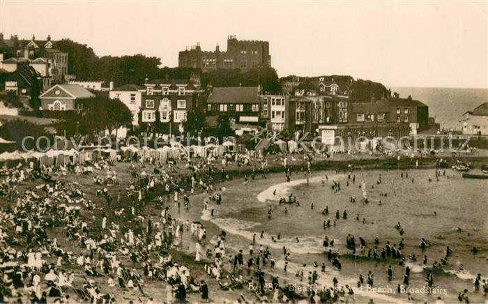 Broadstairs UK Am Strand u. Bleak House