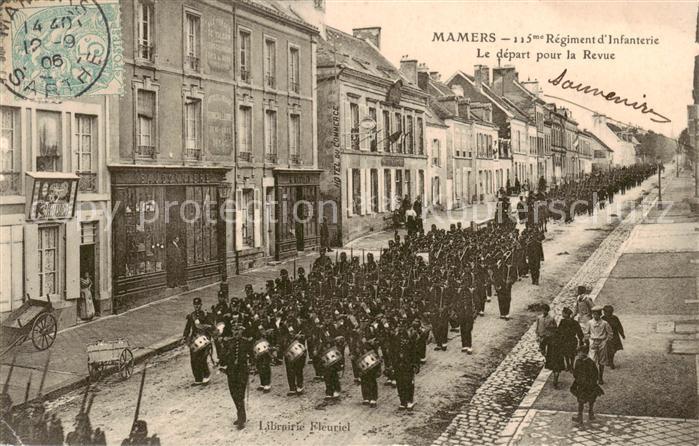 Mamers 72 Sarthe Regiment d Infanterie Le depart pour la Revue