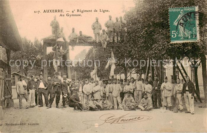 Auxerre 89 Regiment de Ligne - Au Gymnase