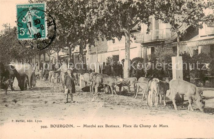 Bourgoin-Jallieu Marche aux Bestiaux - Place du Champ de Mars