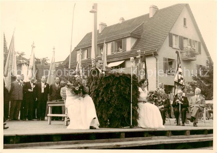 Fluntern Zuerich Fest-Ehrung