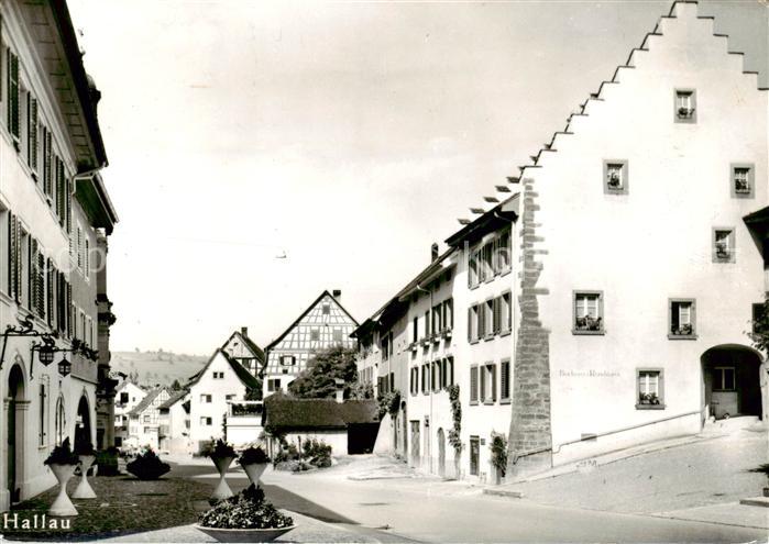 Hallau SH Dorfpartie m. Fachwerkhaus