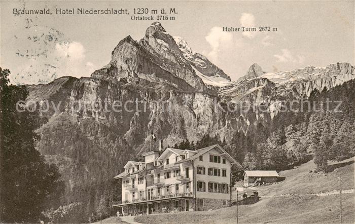 Braunwald GL Hotel Niederschlacht Aussenansicht u. Hoher Turm