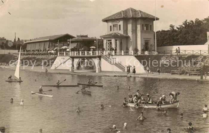 Acqui Terme Piemonte IT Partie im Wasser