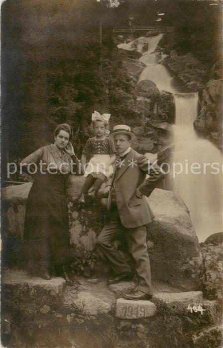 ueberlingen Bodensee Familien-Foto vorm Wasserfall