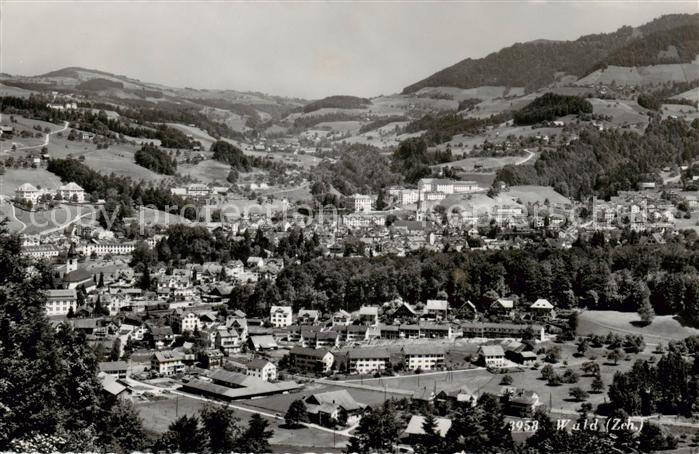 Wald ZH Gesamtansicht