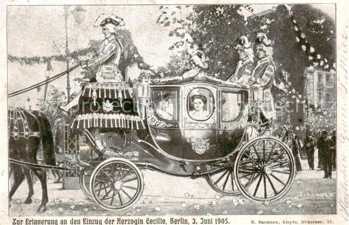 BERLIN CITY Einzug d. Herzogin Cecilie Kutsche