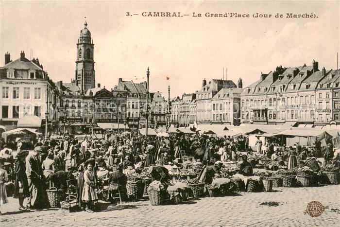 Cambrai 59 Grande Place Jour de Marché