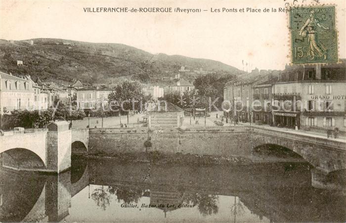 Villefranche-de-Rouergue 12 Aveyron Les ponts et Place de la République