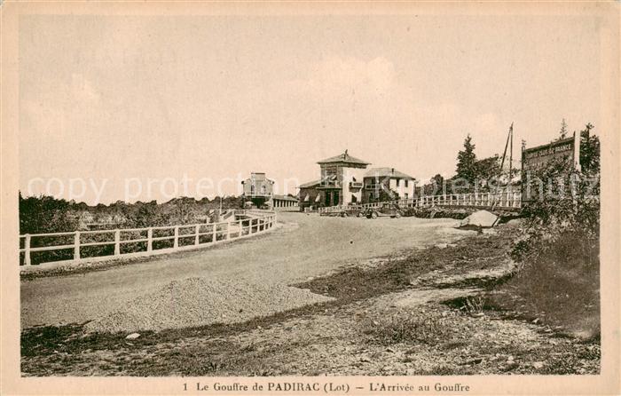 Padirac 46 Lot Arrivée au Gouffre