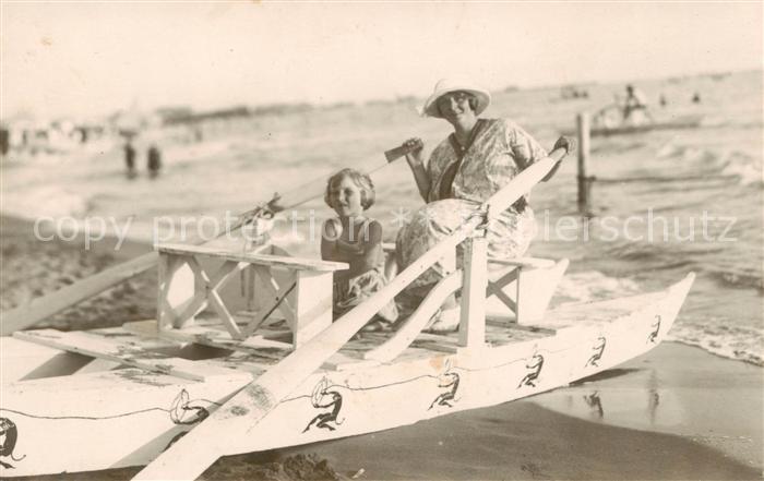 Viareggio Toscana IT Am Strand Boot