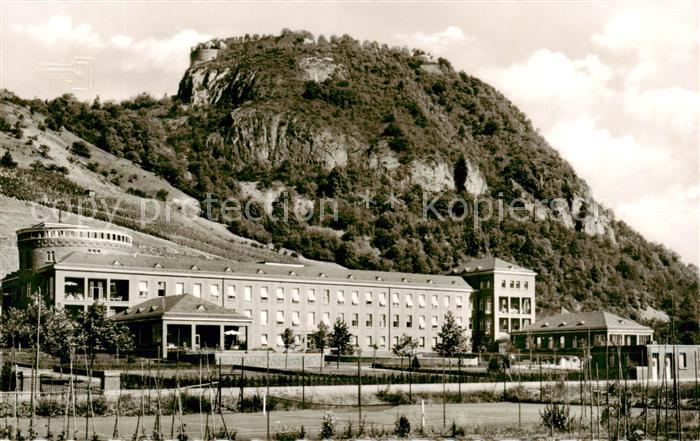 Singen Hohentwiel Staedt Krankenhaus mit Hohentwiel