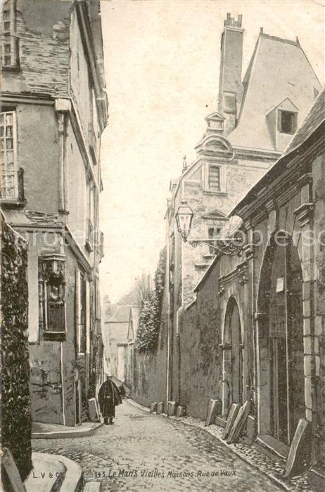 Le Mans Sarthe Vieilles maisons Rue de Vaux