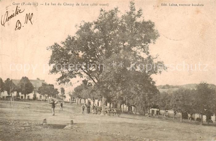 Giat 63 Puy-de-Dome Le bas du champ de foire