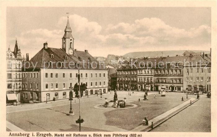 Annaberg-Buchholz Erzgebirge Markt Rathaus Blick zum Poehlberg