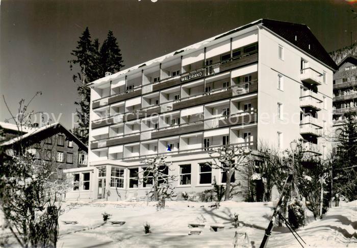 Wengen  BE Hotel Waldrand im Winter