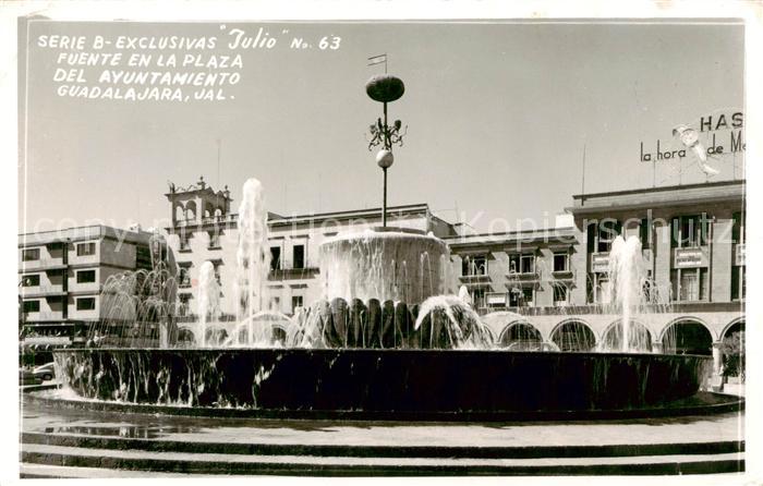 Guadalajara Mexico Fuente en la Plaza del Ayuntamiento
