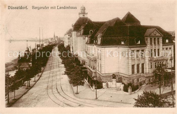 DuessELDORF  CITY Bergerufer mit Landeshaus