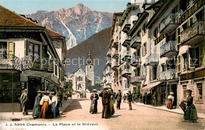 Chamonix 74 Haute-Savoie La Place et le Brevent