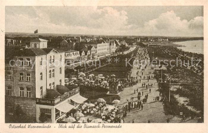 Warnemuende Ostseebad Blick auf die Bismarck Promenade
