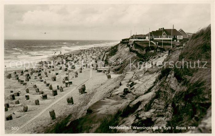 Wenningstedt Sylt Rotes Kliff mit Strand