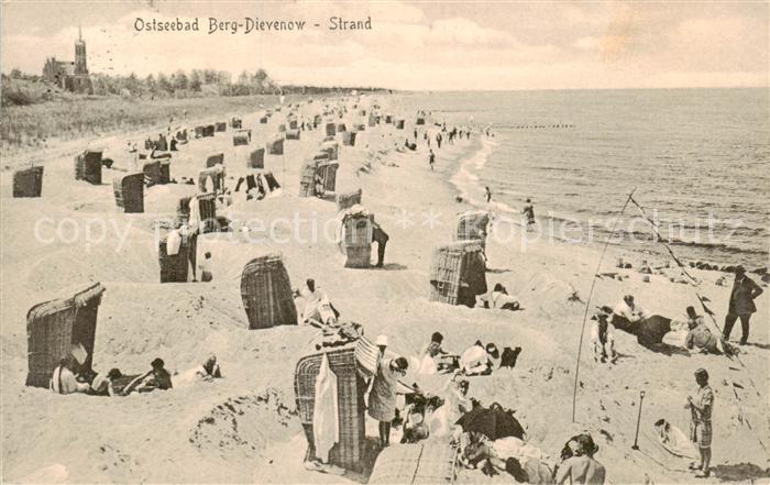 Berg-Dievenow Pommern Dziwnow PL Strand