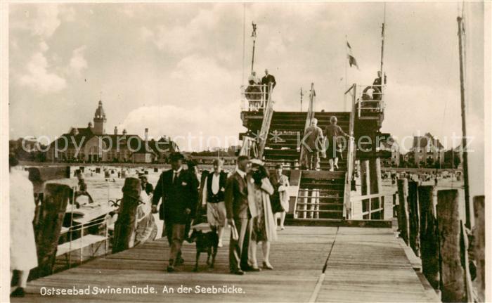 Swinemuende Swinoujscie An der Seebruecke