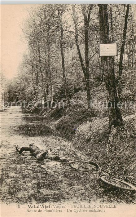 Val-d Ajol Le 88 Vosges Feuillee Nouvelle Route de Plombieres Un Cycliste maladr