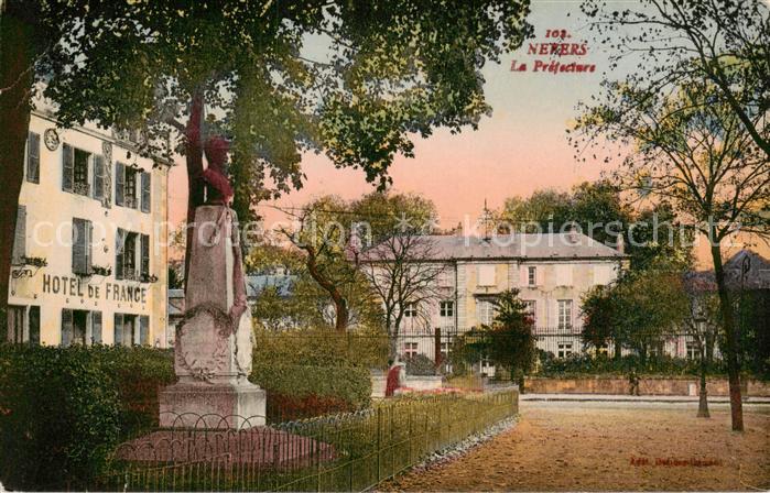 Nevers 58 La Prefecture