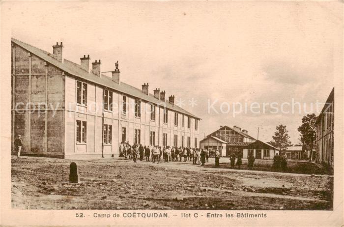 Coetquidan 35 Camp de Coetquidan Ilot C Entre les Batiments