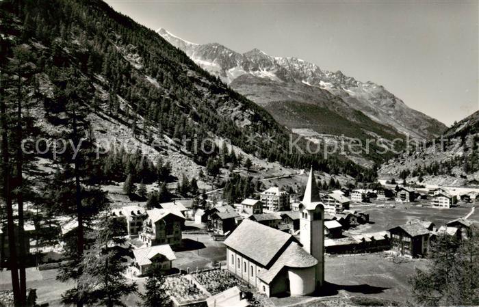 Saas-Almagell VS Panorama mit Kirche