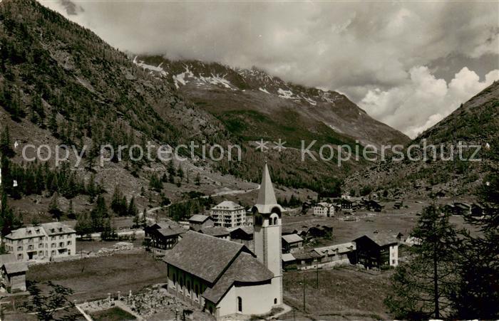 Saas-Almagell VS mit Kirche und Hotels Monte Moro und Portjengrat
