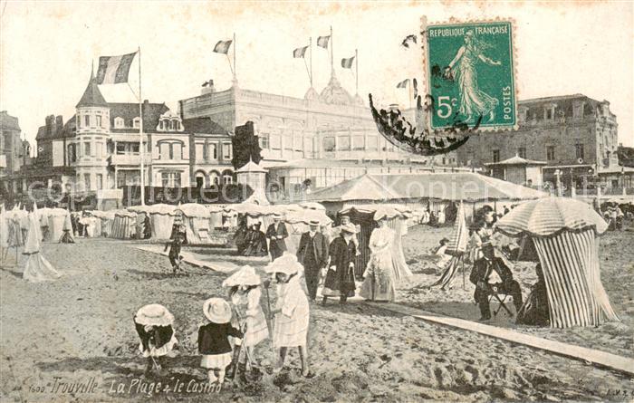 Trouville-sur-Mer La Plage et le Casino