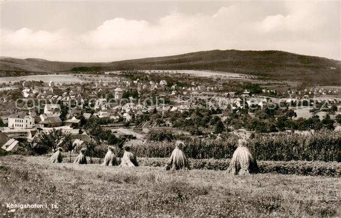 Koenigshofen Niedernhausen Panorama Blick ueber Felder