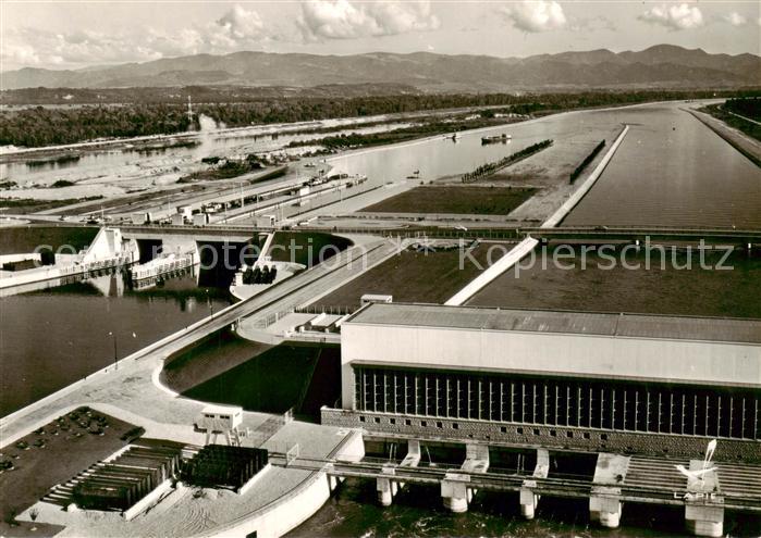Vogelgruen Vogelgrun 68 Alsace Barrage de Vogelgruen A l’horizon la Foret Noire
