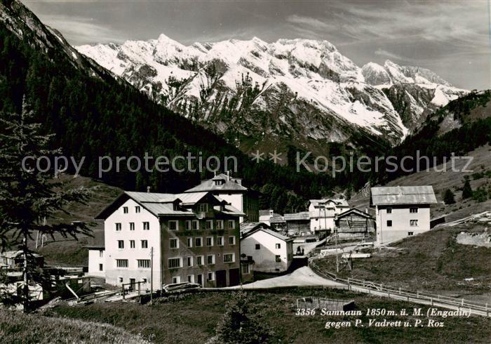 Samnaun Dorf GR mit Piz Vadrett und Piz Roz