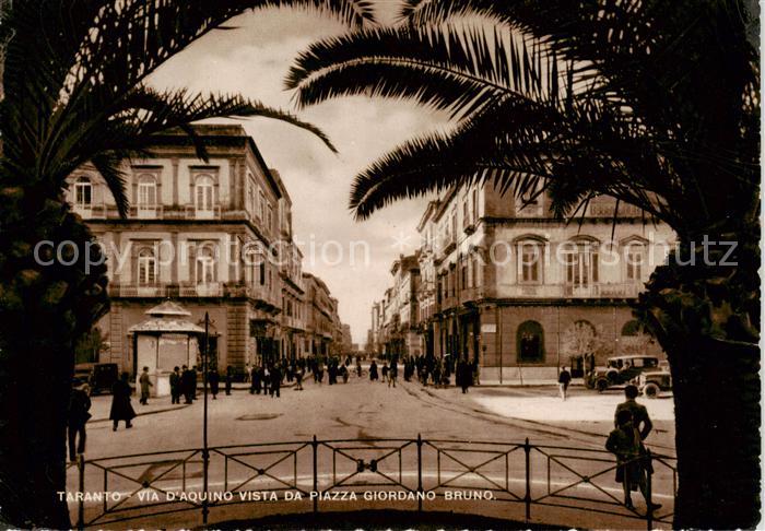 Taranto Tarent IT Via d’Aquino vista da Piazza Giordano Bruno