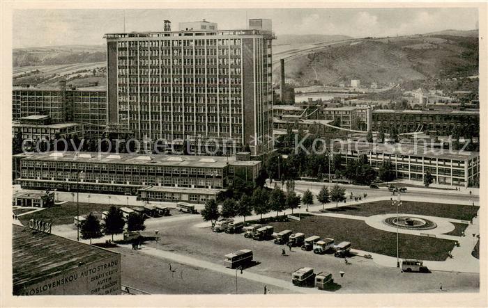Zlin Gottwaldov CZ Namesti Prace Spravni budova