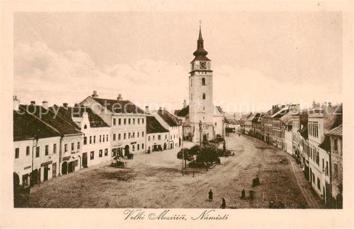 Velke Mezirici Gross-Meseritsch CZ Strassenpartie mit Kirche