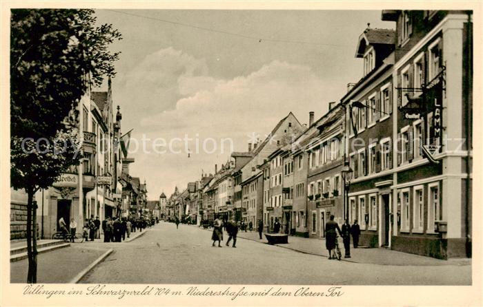 Villingen -Schwenningen Niederestrasse mit dem Oberen Tor