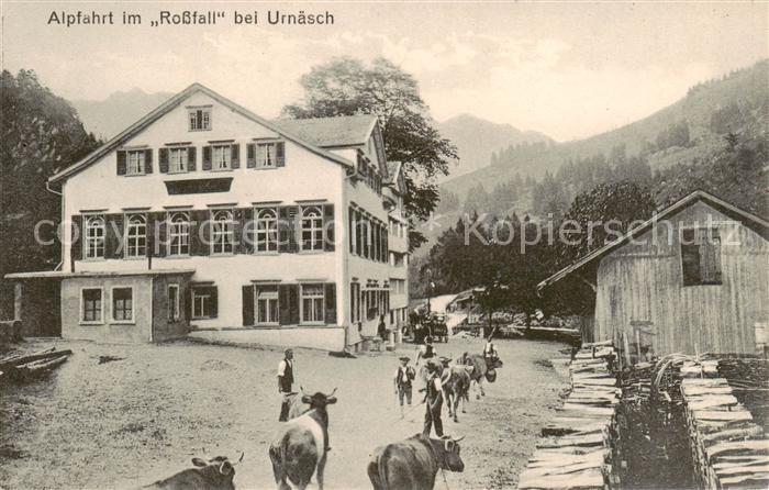 Urnaesch AR Alpfahrt im Rossfall